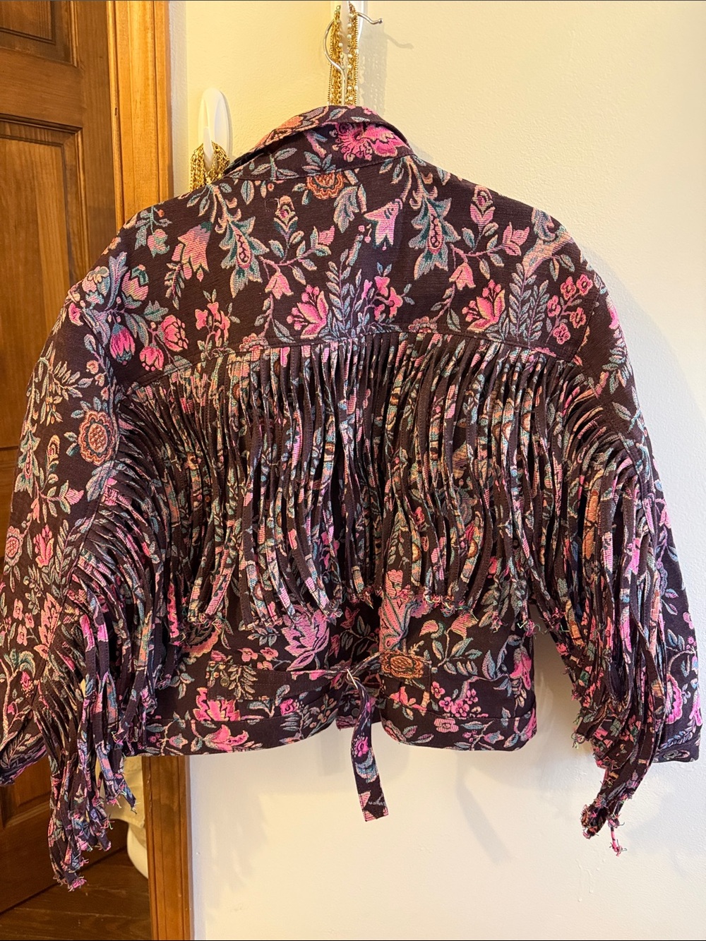 Levi's Made & Crafted Jacquard Floral Fringe Trucker Jacket - Picture 5 of 5